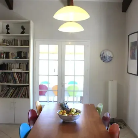 וילה Spacieuse A Saint-florent Avec Piscine סן פלורן