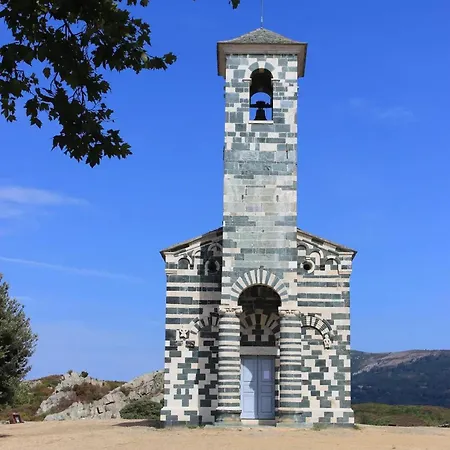 וילה Spacieuse A Saint-florent Avec Piscine