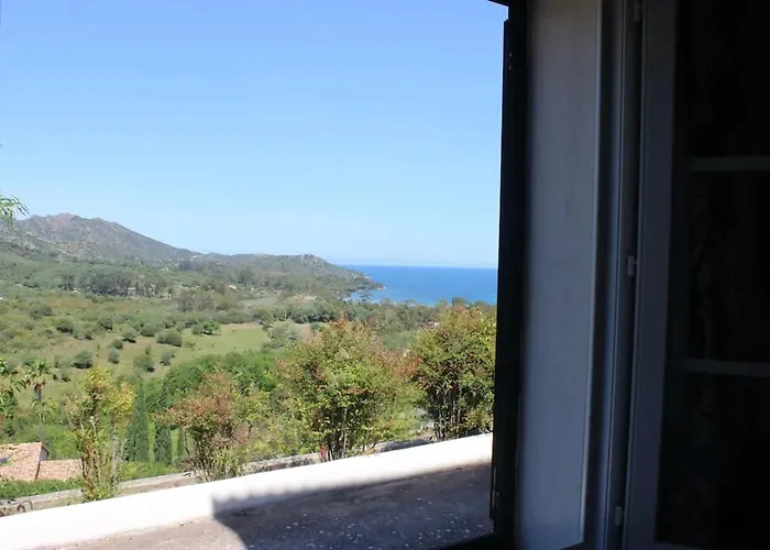 Spacieuse A Saint-florent Avec Piscine *