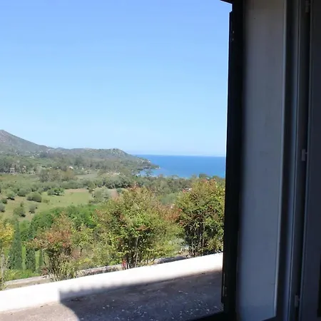 Spacieuse A Saint-florent Avec Piscine *